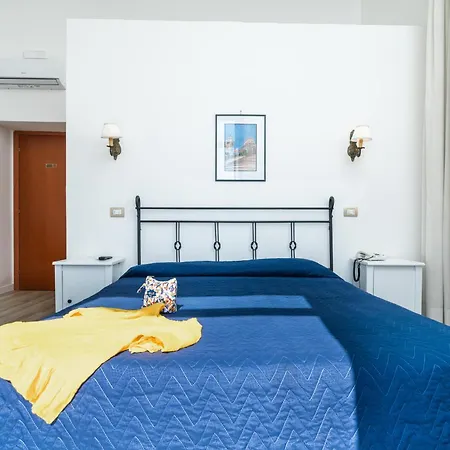 Fontana Amalfi