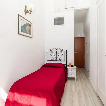 Fontana Hotel 3*