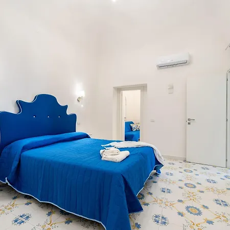 Fontana Amalfi
