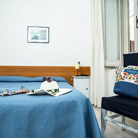 Hotel Fontana 3*