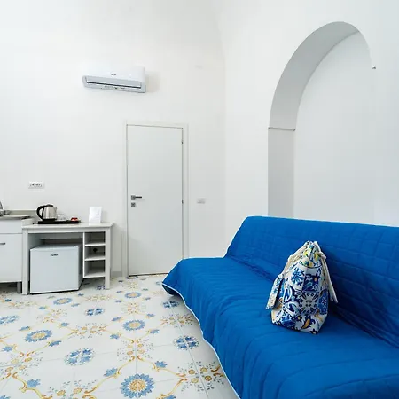 Fontana 3*