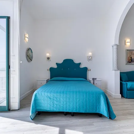 Hotel Fontana 3*